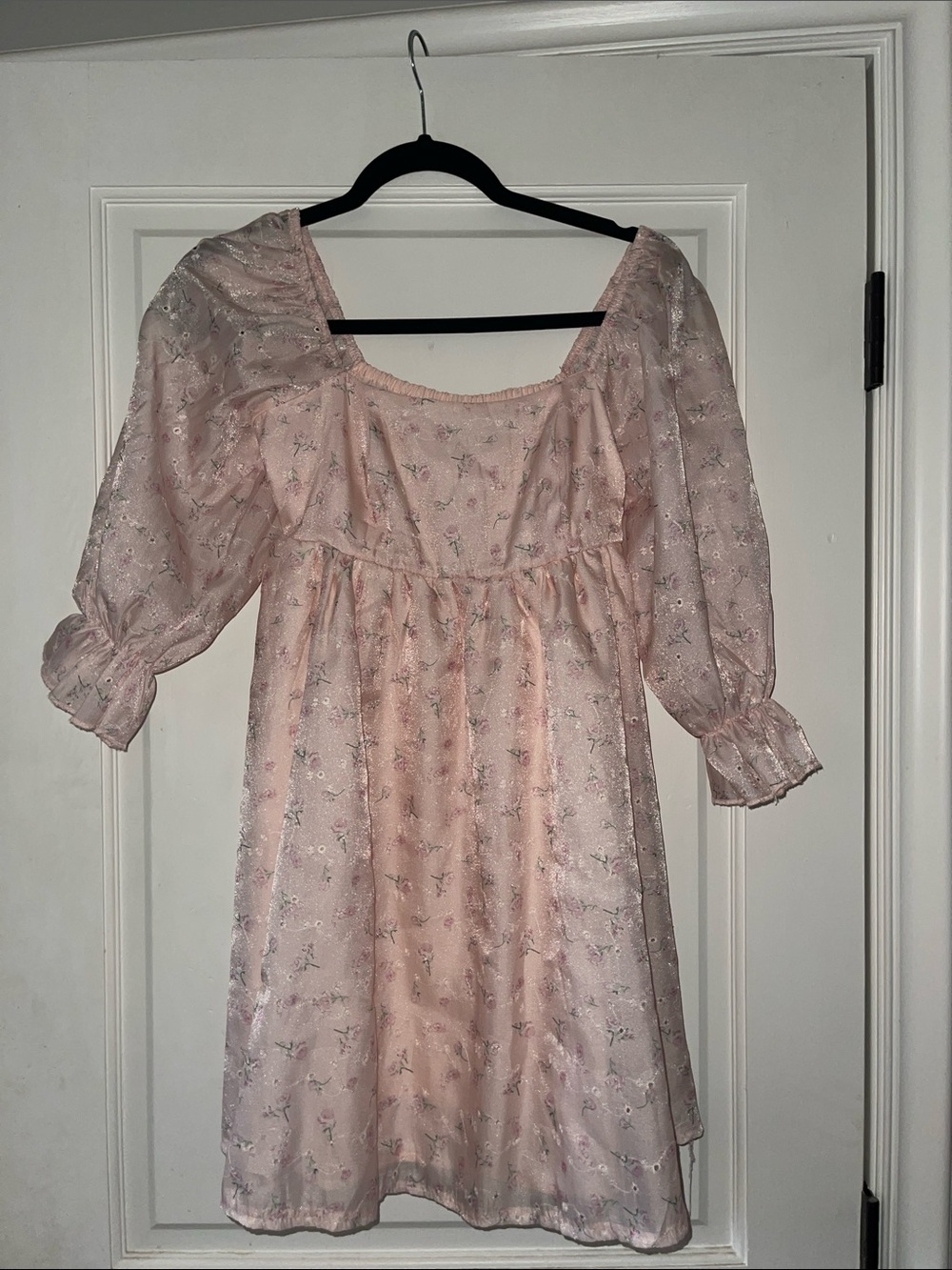 Women's Pink Floral Puff-Sleeve Mini Dress